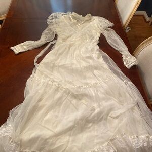 Vintage Gunne Sax white creams lace maxi dress long sleeve